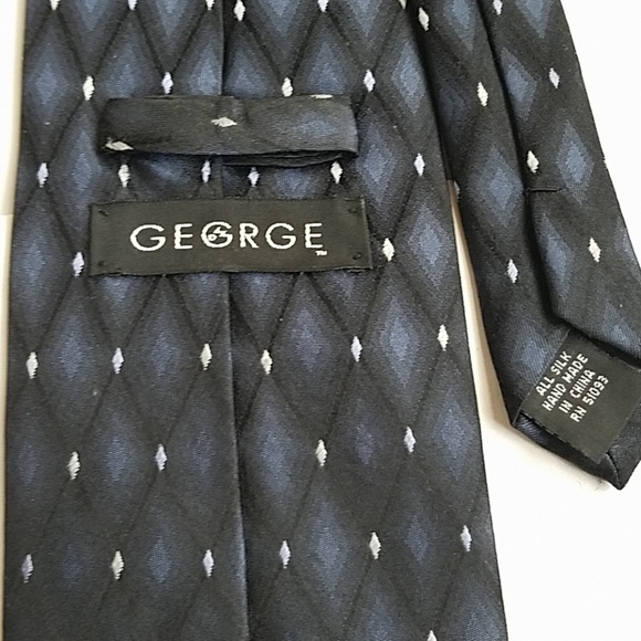 George Neck Tie - Picture 4 of 4